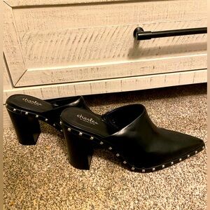Charles David Black Leather Heel- Never Worn. Size 11.
